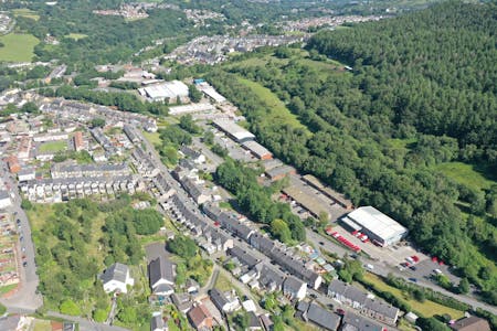 Unit 5-7, Pontnewynydd Industrial Estate, Pontypool, Industrial To Let - P-031.JPG