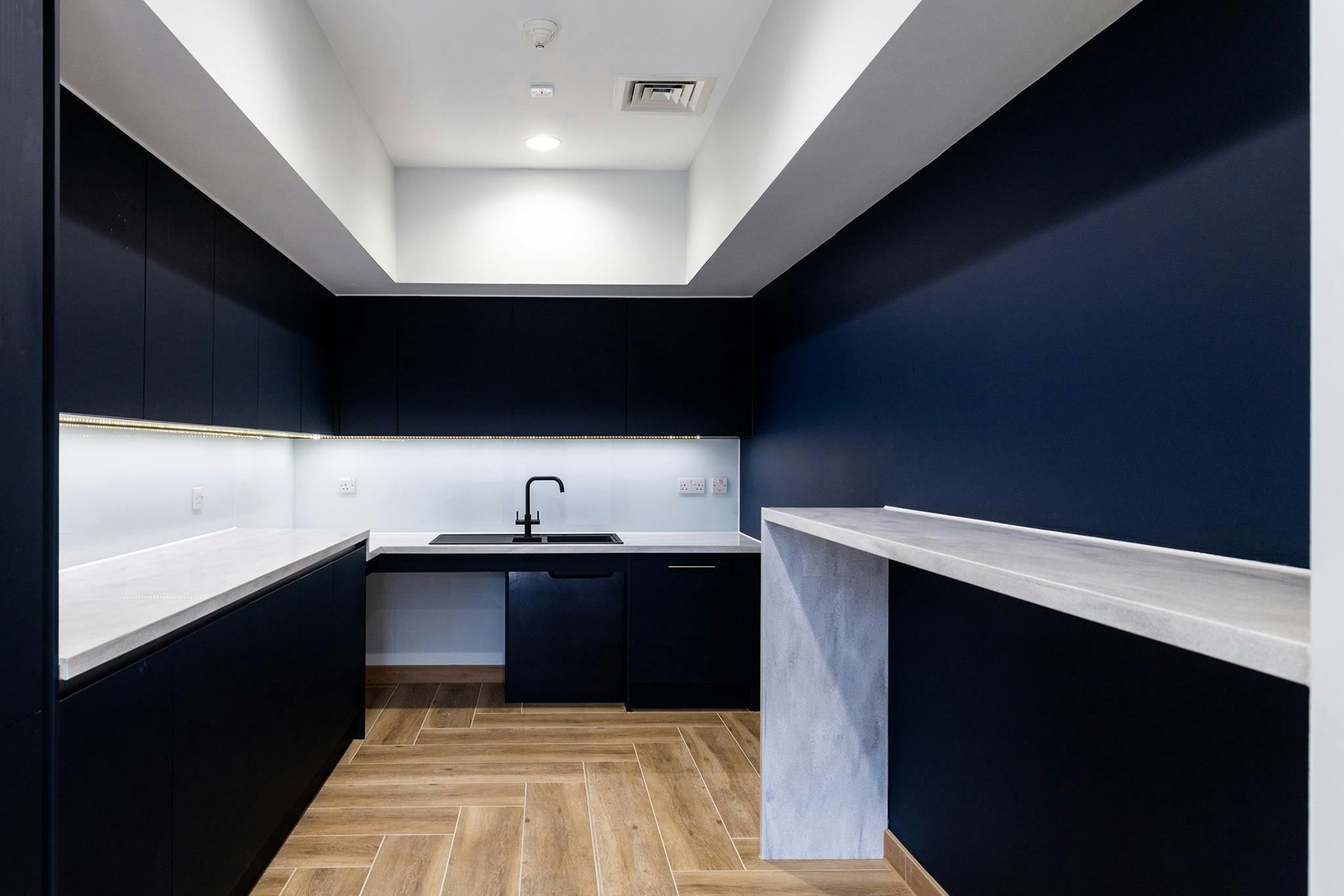 Panattoni Park Crawley, Fleming Way, Crawley, Warehouse & Industrial To Let - Eighty_PanPC_20251016_0597.jpg