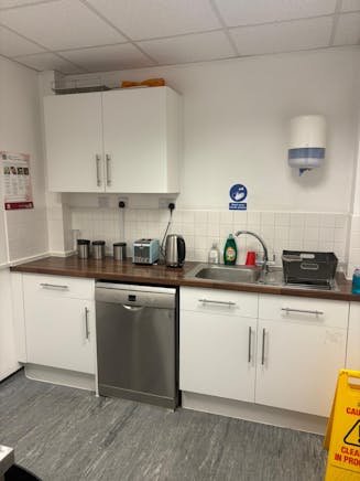 Unit 15 & 16, Unit 15 & 16 Mead Park Industrial Estate, Harlow, Industrial To Let - IMG_0081.JPG