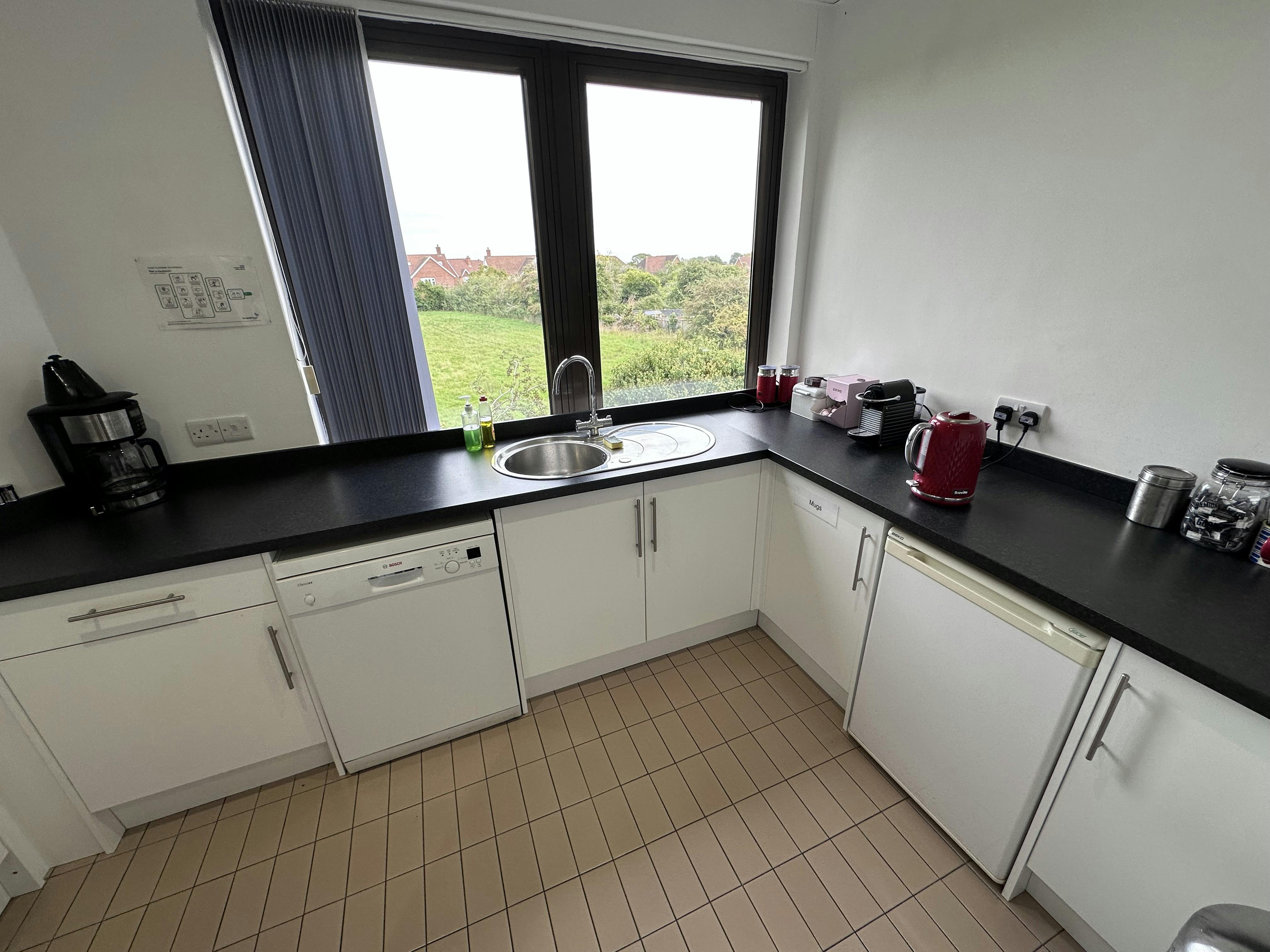 Parkway House, Haddenham, Office To Let - IMG_8787.jpeg