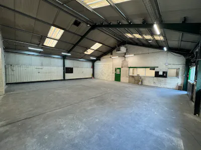 Busby Station, Glasgow, Distribution / Light Industrial / Studio / Workshop / Trade Counter / Workshops To Let - IMG_4130.jpeg