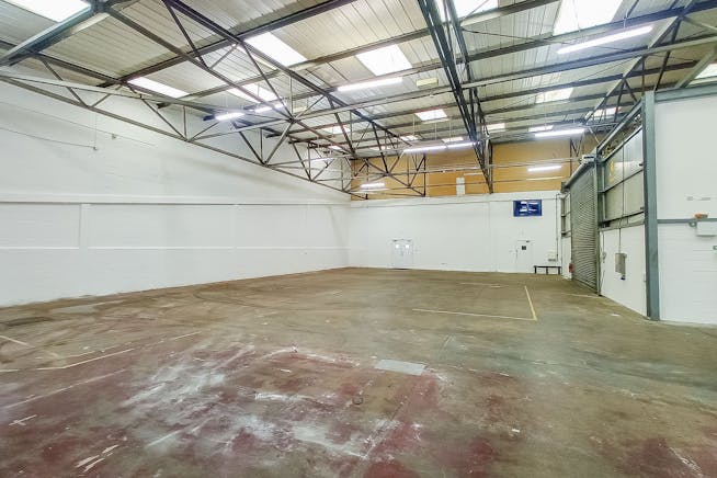 Unit 7 Space Business Park, Park Royal, Industrial / Warehouse To Let - 4.jpg