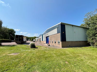 Unit 9, Ty Coch Distribution Centre, Cwmbran, Industrial To Let - l.jpg