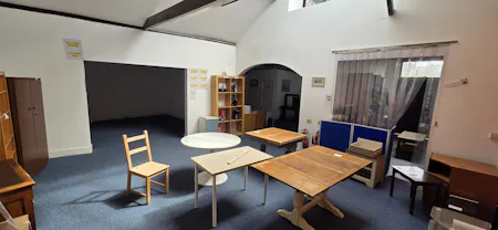 9 High Street, Hailsham, A3 (Restaurants and Cafes) / Leisure / Office / Retail / Retail - In Town / Warehouse To Let - 20260824_132143.jpg