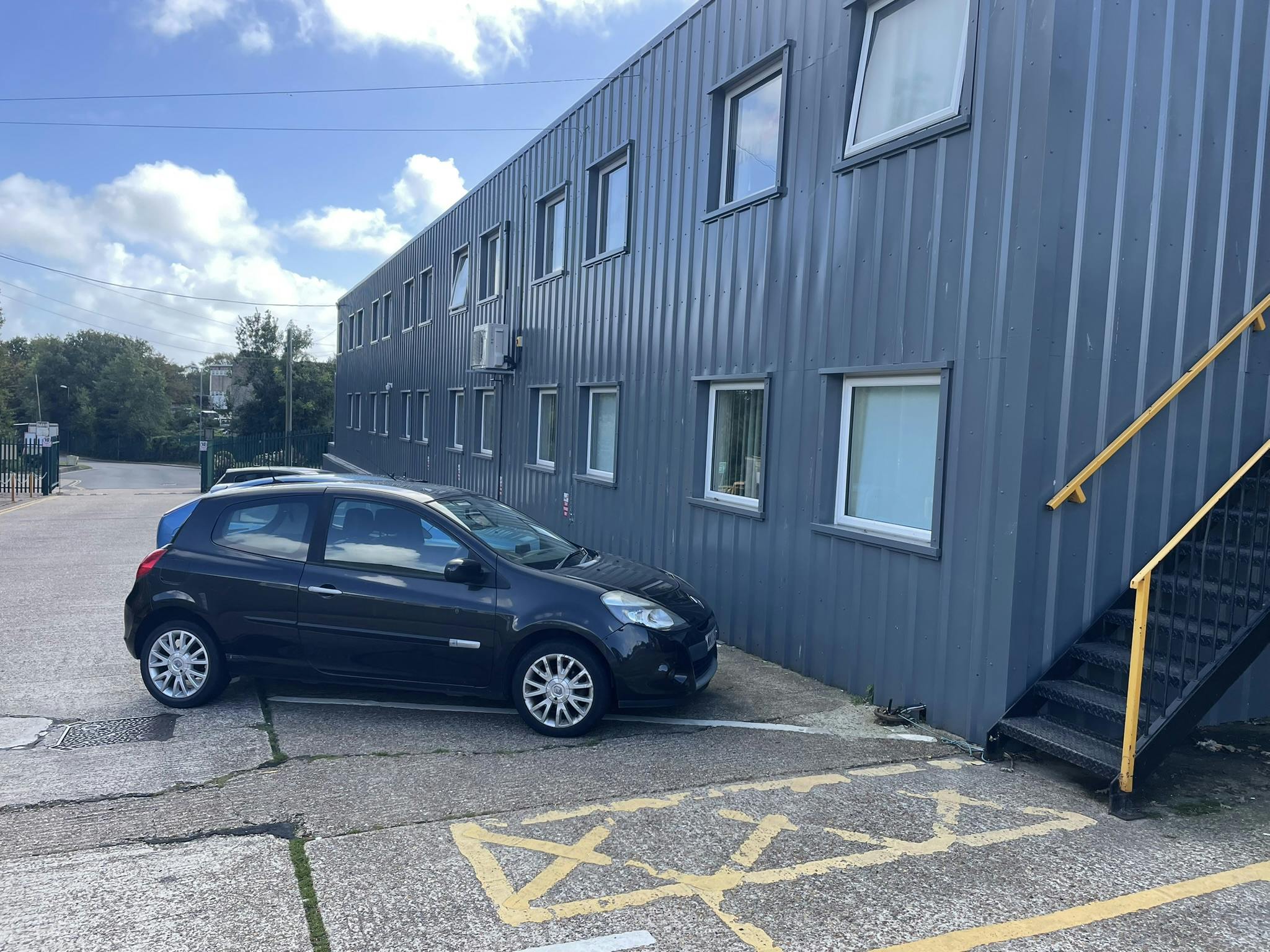 Brook Way, Hastings, Industrial / Office To Let - IMG_3271.JPEG