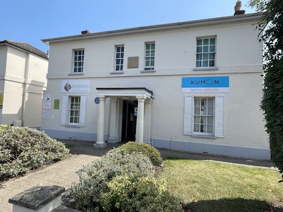 Suite 4, Old Bank Chambers, Farnborough, Offices To Let - IMG_2995.jpg