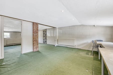 Unit 10 Coopersale Hall Farm, Fluxs Lane, Epping, Industrial/Logistics / Office / Retail To Let / For Sale - img_1691_1 copy 2.jpg