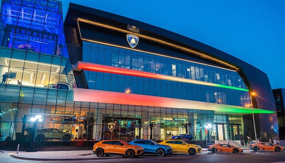 Lamborghini Dubai Building, Sheikh Zayed Road, Exit 41, Dubai, Food & Beverage To Let - WhatsApp Image 20230824 at 115659 1.jpeg