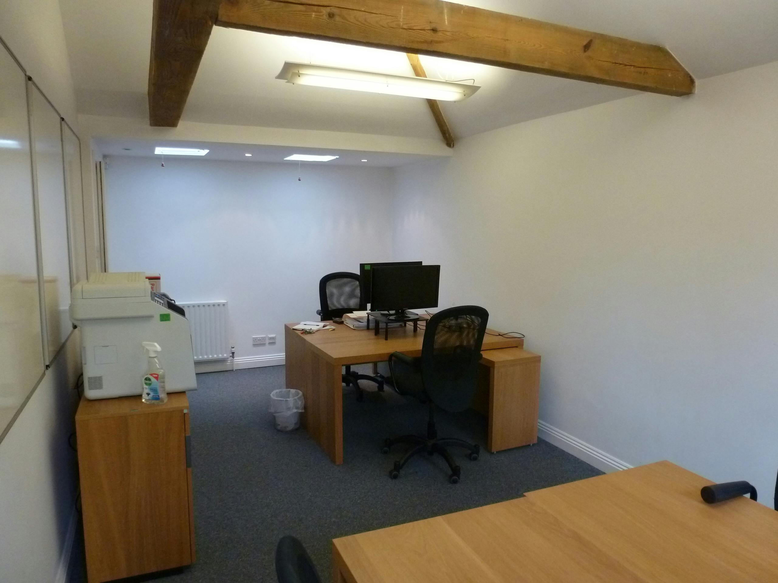 The Old Barrel Store, Marlow, Offices To Let - P1110560.JPG