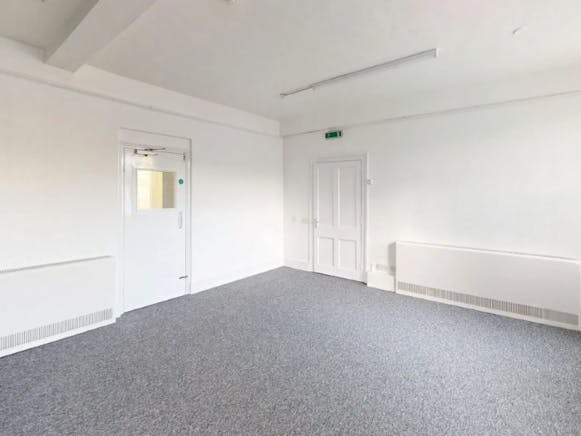 34 West Street, Rochford, Office To Let - Office 183