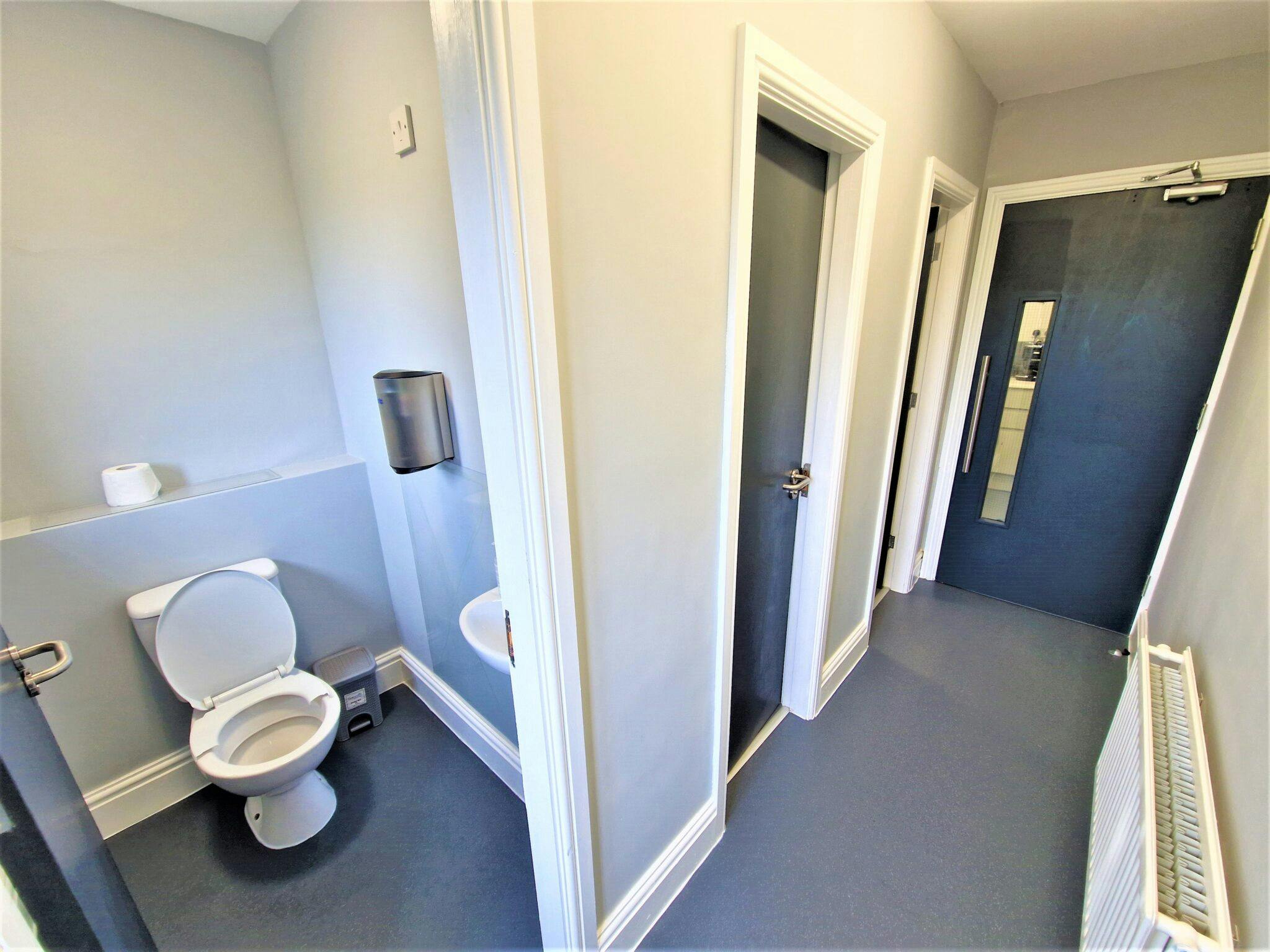 1st Floor 442 Chester Road, Woodford, Offices To Let - 3b800649924cff6342cf9caf1890d19220230724_12422320212048x1536.jpg