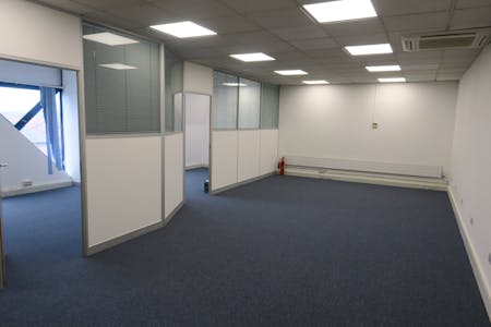 5 Warner House, Harrovian Business Village, Harrow, Office To Let - IMG_2649.JPG