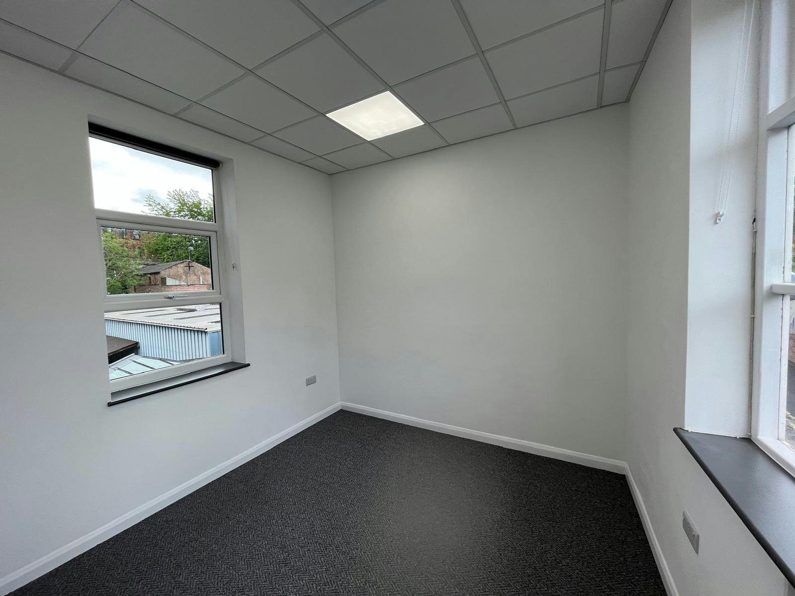 Clowes Street, Macclesfield, Offices To Let - IMG20250530WA0013.jpg