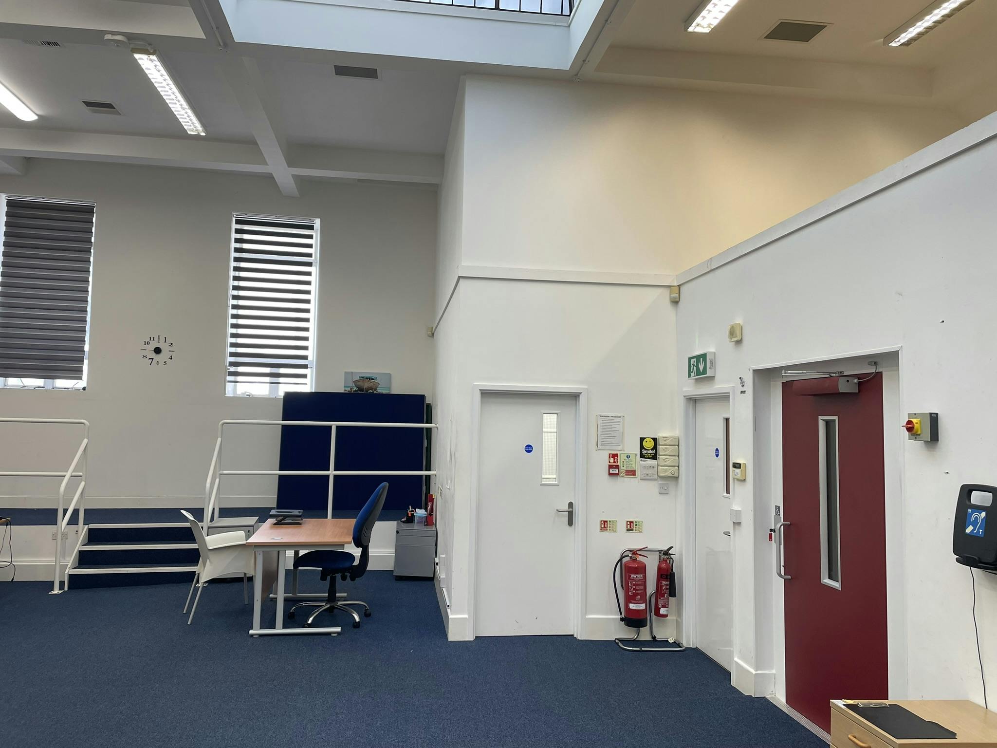 1st Floor, 6 Bank Buildings, Hastings, Office To Let - IMG_3352.JPEG