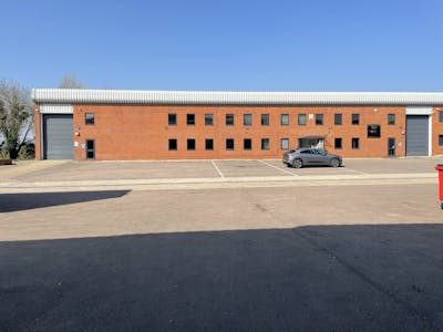 Unit 8 Meadow View, Long Crendon, Industrial To Let - FRONT 2.jpg