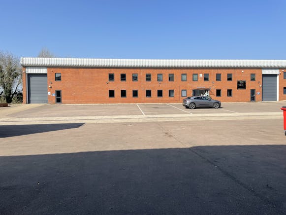 Unit 8 Meadow View, Long Crendon, Industrial To Let - FRONT 2.jpg