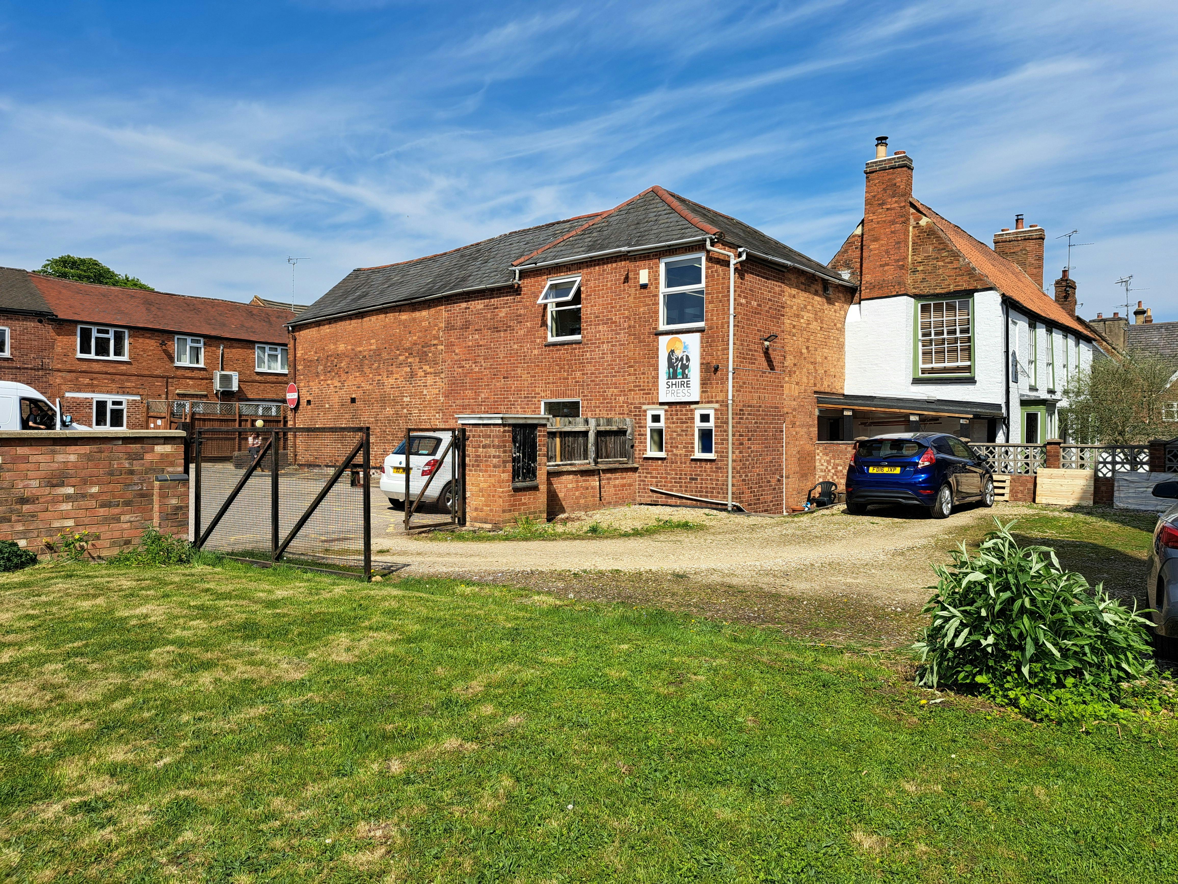 Office in Market Harborough - photo 4