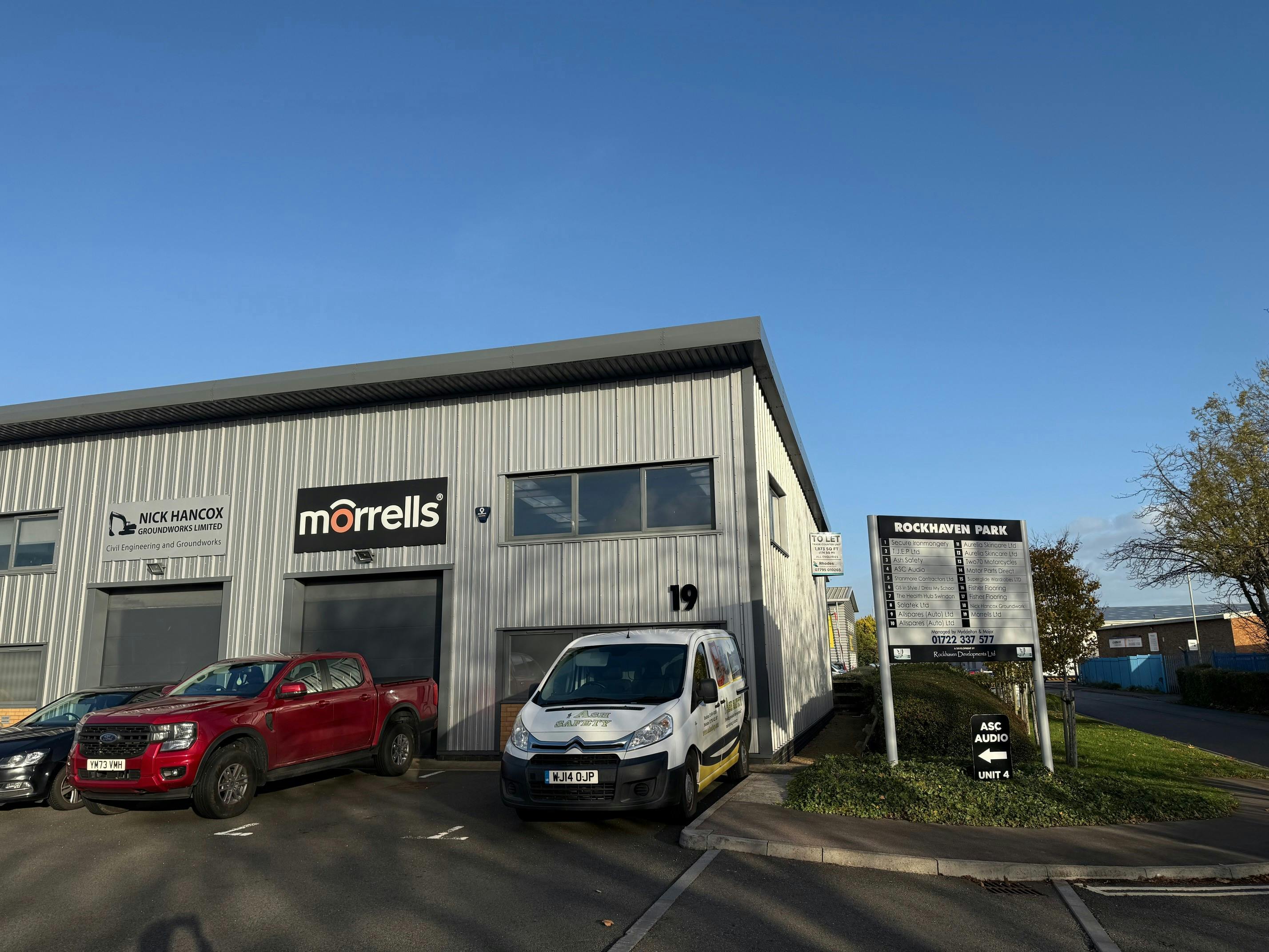 K19 Rockhaven Park, Kembrey Street, Swindon, Industrial To Let - K19 Rockhaven Front 2.jpg