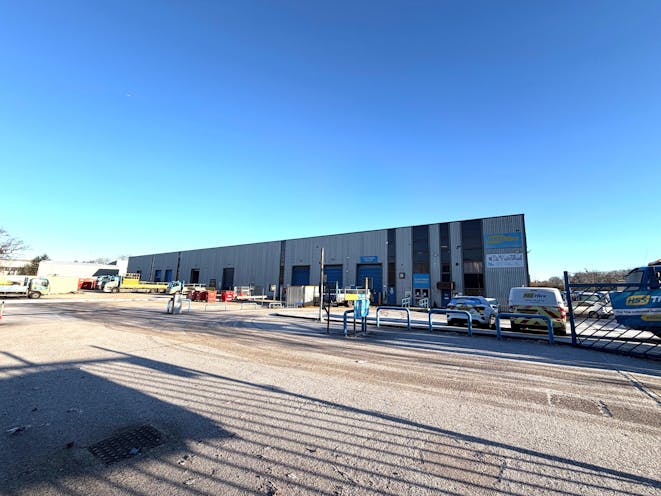 Unit 6 Worton Grange Industrial Estate, Reading, Industrial / Warehouse To Let - Unit 6 Worton Grange Industrial Estate