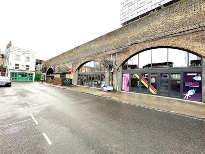 Arch 81 Scoresby Street, Scoresby Street, Southwark, Industrial / Leisure / Retail To Let - 20250123_123253500_iOS.jpg