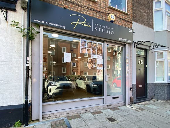 78 Park Street, Luton, Retail To Let - IMG_1892.JPG