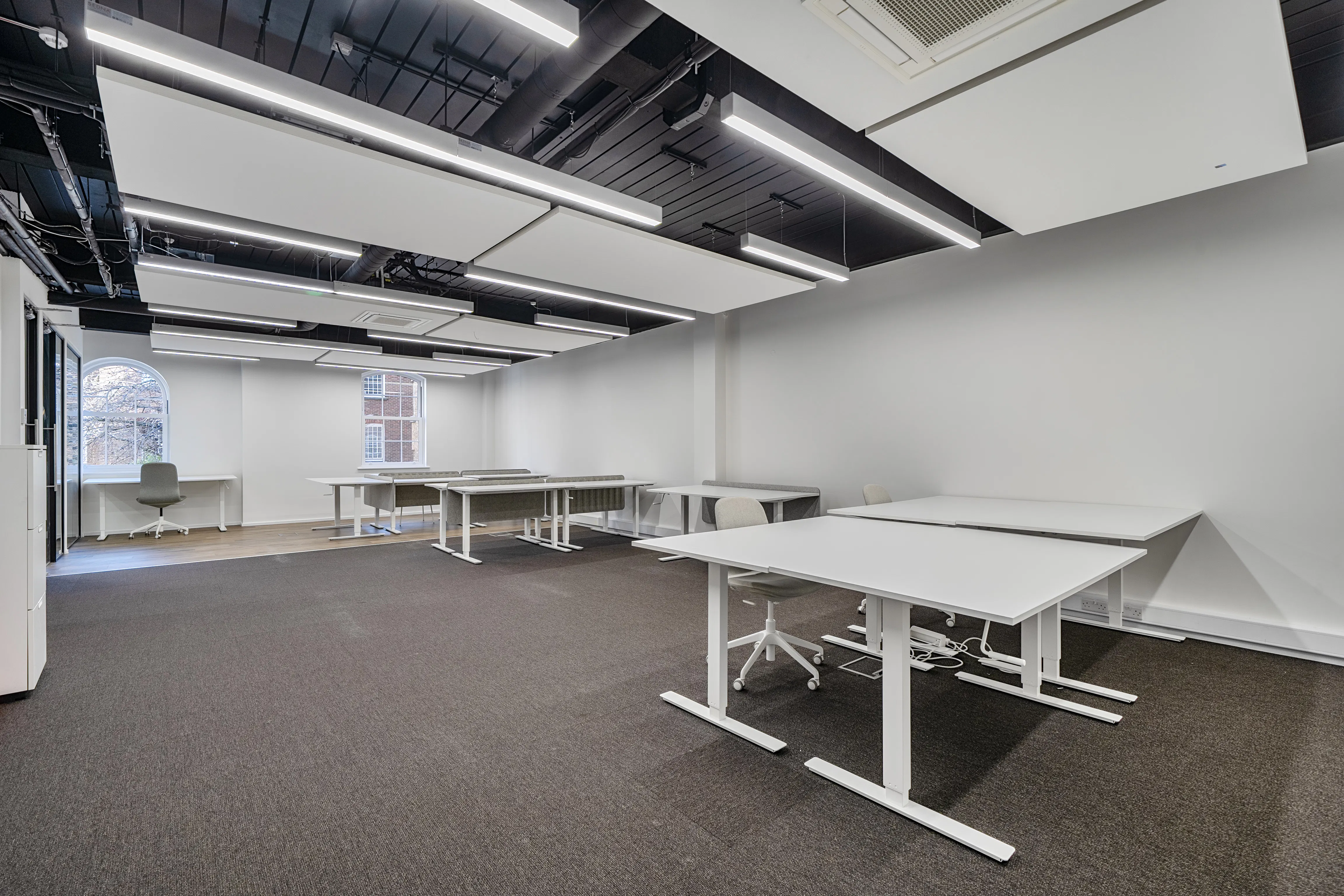 3 Bath Place, London, Offices To Let - 1430435-10-69b9524dc1d36.jpg - More details and enquiries about this property