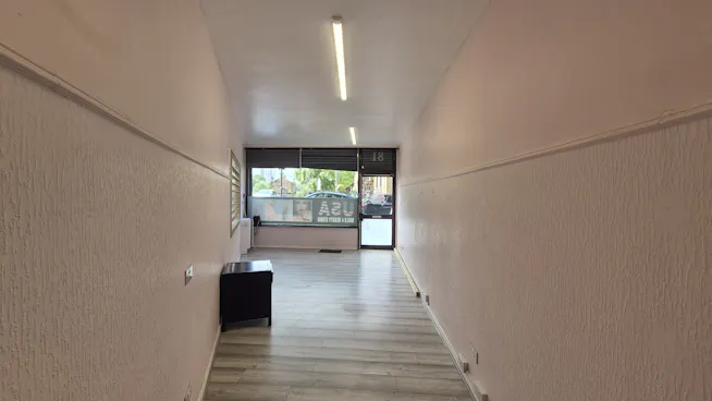 81 Causeyside Street, Paisley, Offices / Retail To Let - 20260612_143738.jpg