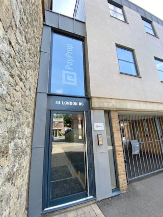 44 London Road, Sevenoaks, Offices To Let - PHOTO20250617123631 5.jpg