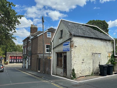 R/o 79a, High Street North, Dunstable, Development Potential / Residential Conversion / Investment / Investment - Mixed use / Investment - Office / Investment - Retail & Leisure For Sale - Photo 1.jpg