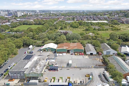 Unit 2, Brown Lane West, Leeds, Industrial To Let - IMG_4251.jpg