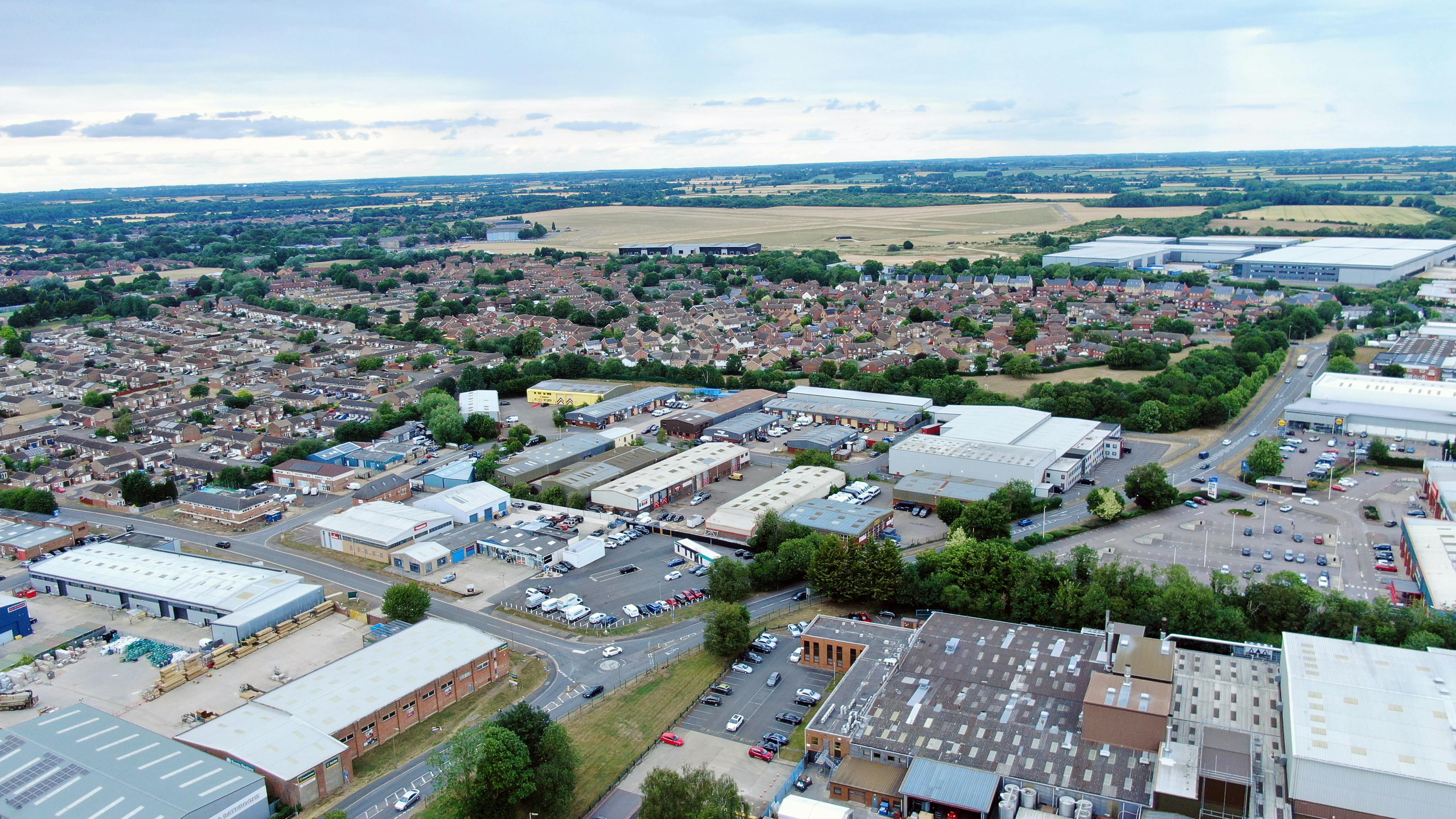 Village Fabrics, Bicester, Retail / Trade Counter Lease Assignment - DJI_0245.JPG