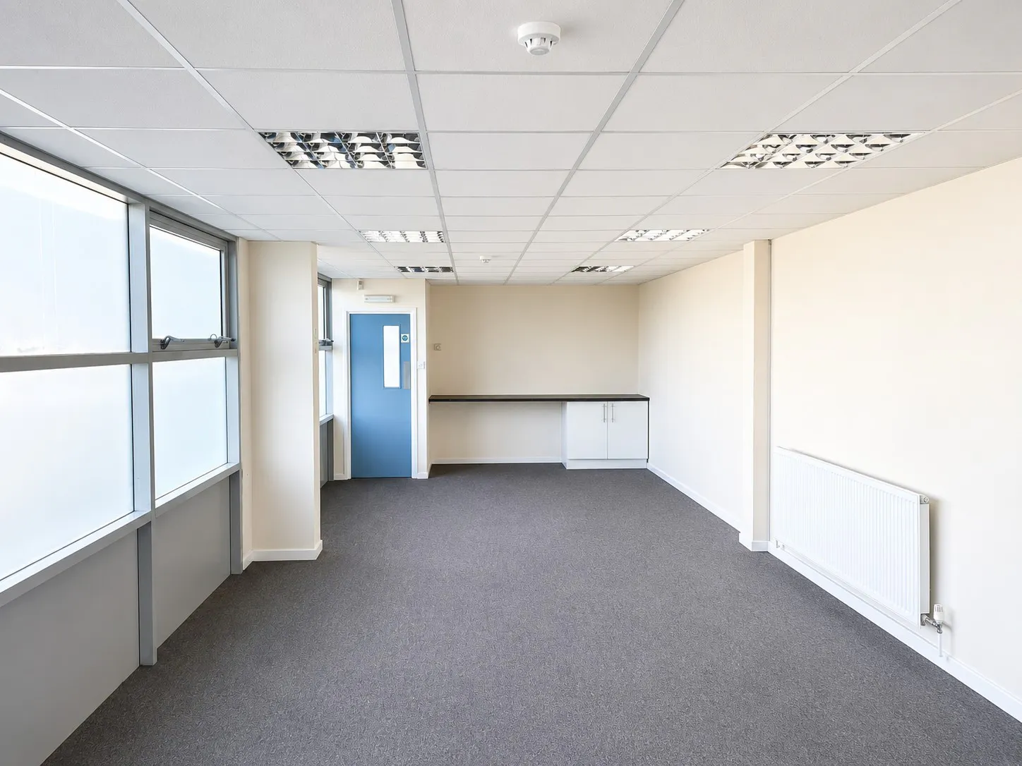Unit 4 Coldharbour Pinnacles Estate, Harlow, Industrial To Let - Office.jpeg