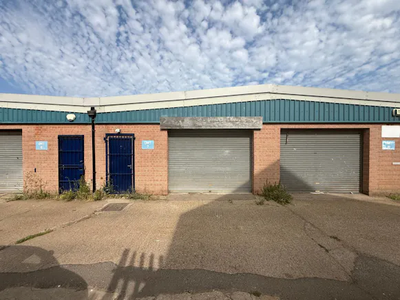 Unit 7 Priory Industrial Estate, Southend-on-Sea, Industrial To Let - Unit 7