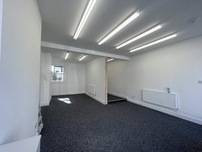 30 Replingham Road, London, Retail To Let - IMG_5267.jpg