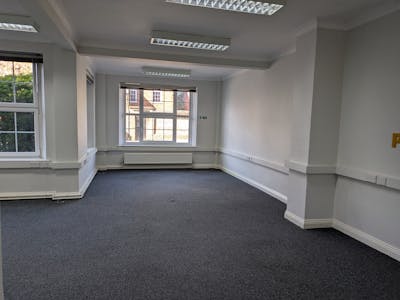 Sequel House, The Hart, Farnham, Office To Let / For Sale - PXL_20260420_090511651.MP.jpg