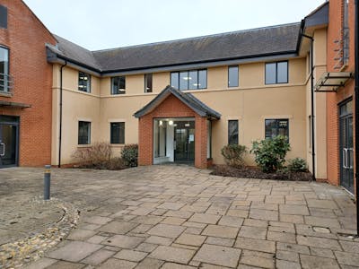 Unit 9 Lancaster Place, Copse Farm Business Park, Swindon, Office To Let / For Sale - 20230315_103117.jpg