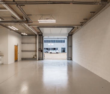 Unit 2, Oyster Park, Chertsey Road, Byfleet, Warehouse & Industrial To Let - Screenshot 20251103 084323.png