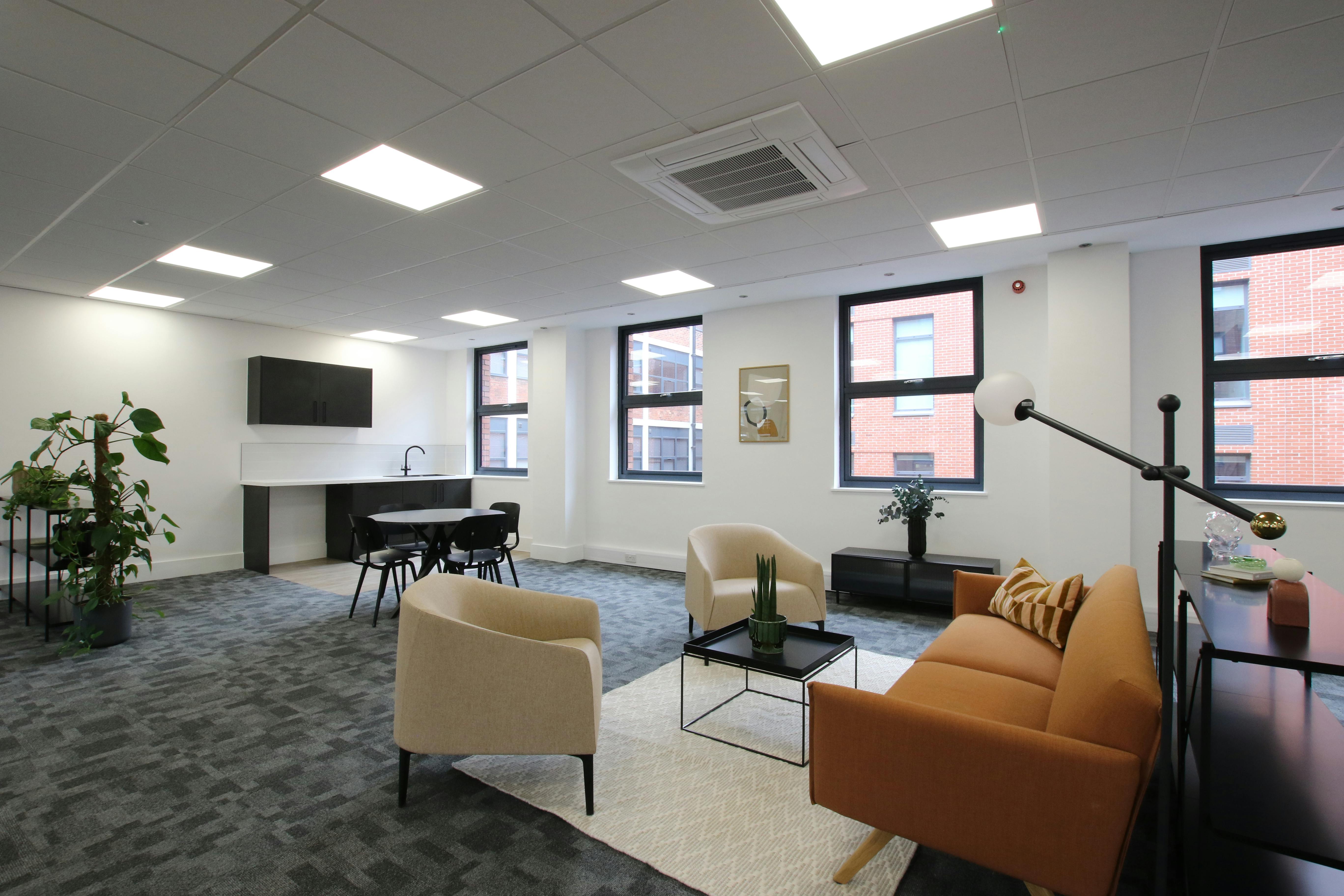 St James House, Leeds, Offices To Let - L7D_5843.JPG