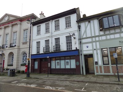 37 Market Place South, Ripon, Retail To Let - 20240130 090258.jpg