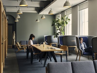 19 Eastbourne Terrace, London, Office / Serviced Office To Let - 1. Lounge.jpg