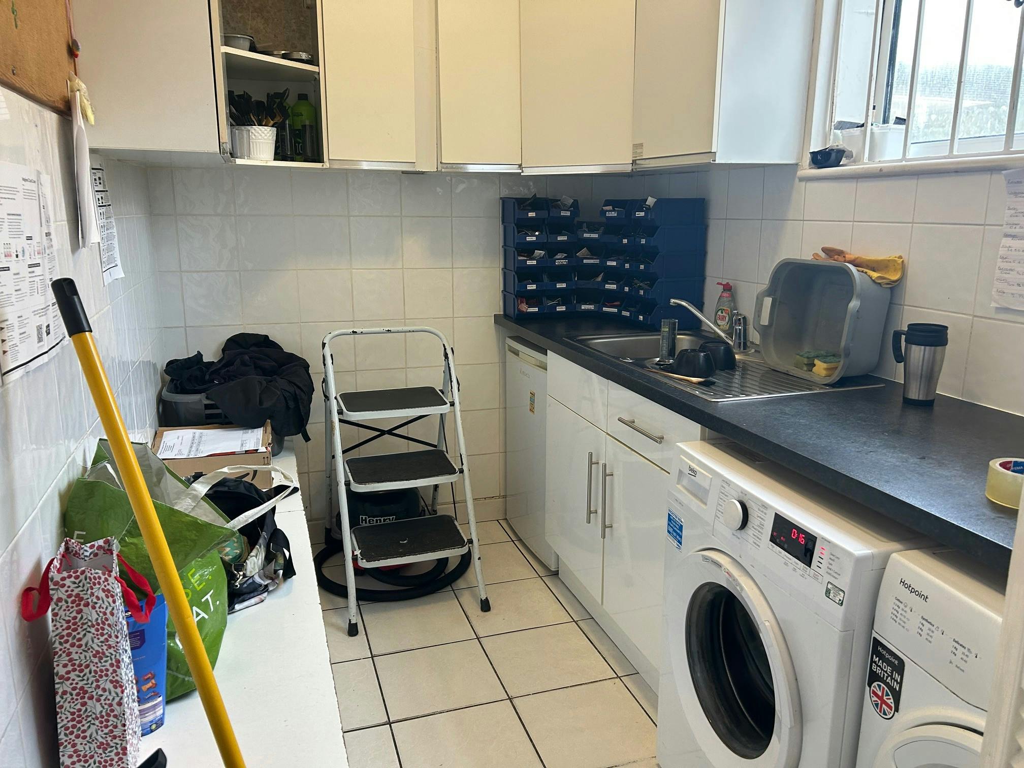 63 Chobham Road, Sunningdale, Retail To Let - 11.jpg