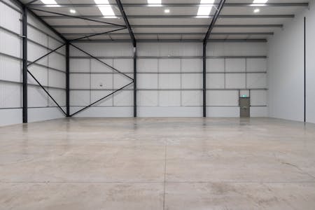 Unit 13 Vision, West Acton, Industrial To Let - IW-230824-CA-054.jpg