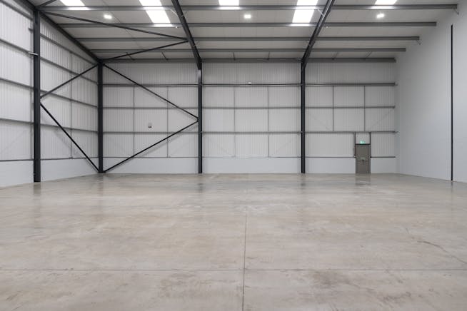 Unit 13 Vision, West Acton, Industrial To Let - IW-230824-CA-054.jpg