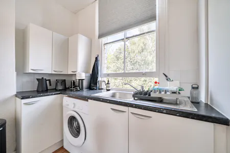 157 Bethnal Green Road, London, Investment For Sale - 1494494-4-6a57ac4b9542f.jpg