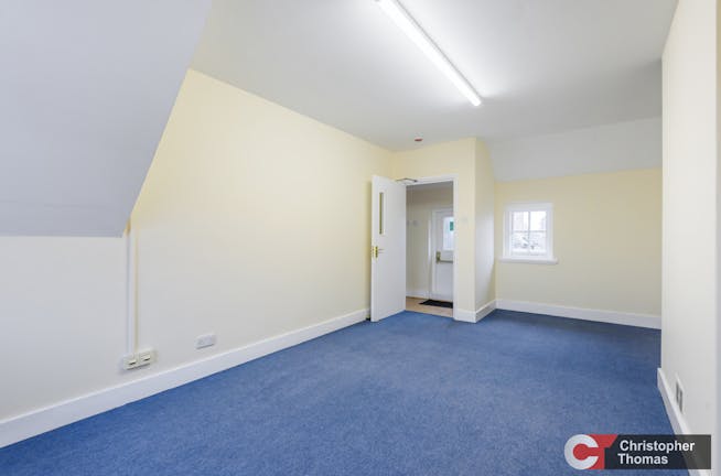 Brocas House, 102a High Street, Eton, Office To Let - 84a79a79ef5f4f69842c3ee88fc956af.jpg