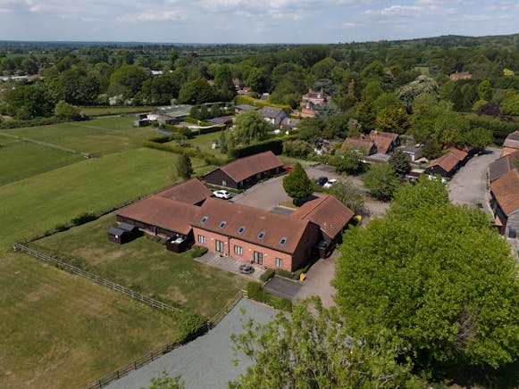 3 Waltham Court, Reading, Offices To Let - AstonFisherDrone6.jpg