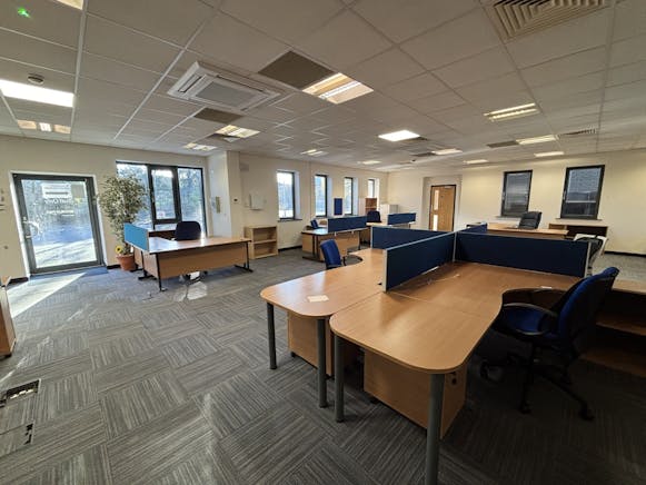 Fortress House & Marauder House, Fortress House, Bury St. Edmunds, Office To Let / For Sale - IMG_4074 Large.JPG