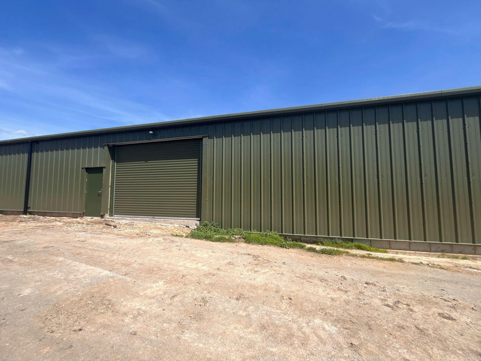 Industrial Units, Oakcroft Farm, Aylesbury, Industrial To Let - WhatsApp Image 2026-05-26 at 09.2.jpeg