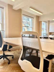 18-19 Albemarle Street, 19 Albemarle Street, London, Office To Let - Desks