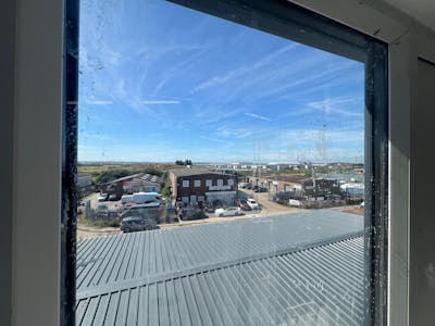 Unit 2, Kings Road, Canvey Island, Industrial/Logistics To Let - 8321c03a28dd42a5b0ddf4fb97e25d7f.jpg